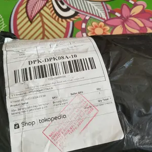 36pc Benang jahit baju termurah / benang mesin jahit hitam putih
