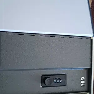 Deli Brankas Bentuk Buku ET64X Biru dengan Kunci dan Kombinasi, Solusi Penyimpanan Praktis