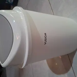 Vusign Tempat Sampah Bundar - Tong Sampah Plastik dengan Penutup, Anti-Bau, Stylish & Hemat Ruang untuk Rumah dan Kantor VS1106/VS1107