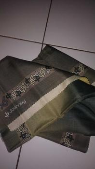 Product Review of Segi Empat Motif ala JP Jorney Grada Gradasi Raya Mila Rainbow from H**💕 0