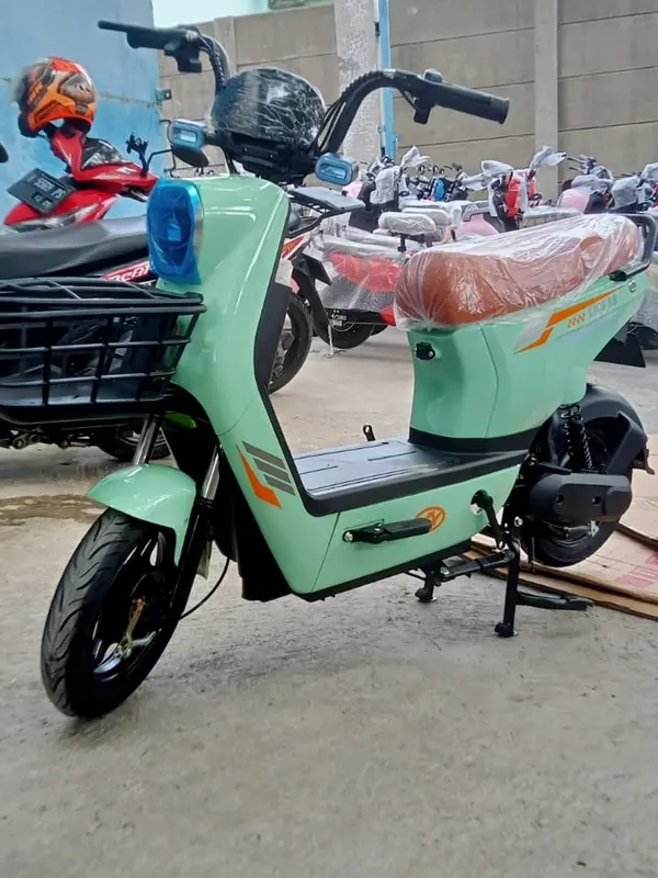 sepeda motor listrik TWM KY Speed led acid lebih bagus dari uwinfly 2