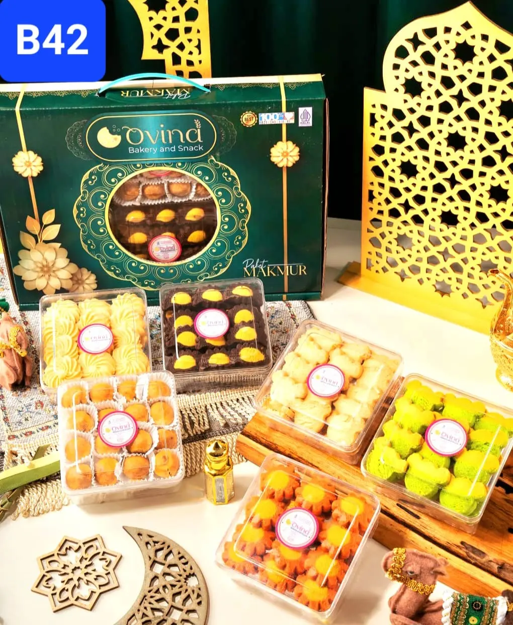 Paket 6 Toples Kotak Persegi isi Nastar, Kue Putri Salju, Kue Sagon Susu, Kue Green Coconut, Kue Semprit Mix dan Kue Orange Butter
