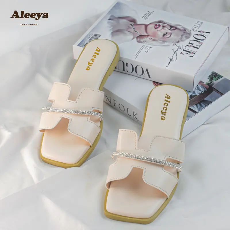 Aleeya - sendal LEEYA01 by Aleeya sendal kekinian wanita sendal slop empuk flat tali permata sendal elegan wanita terbaru Sandal Cewek 0
