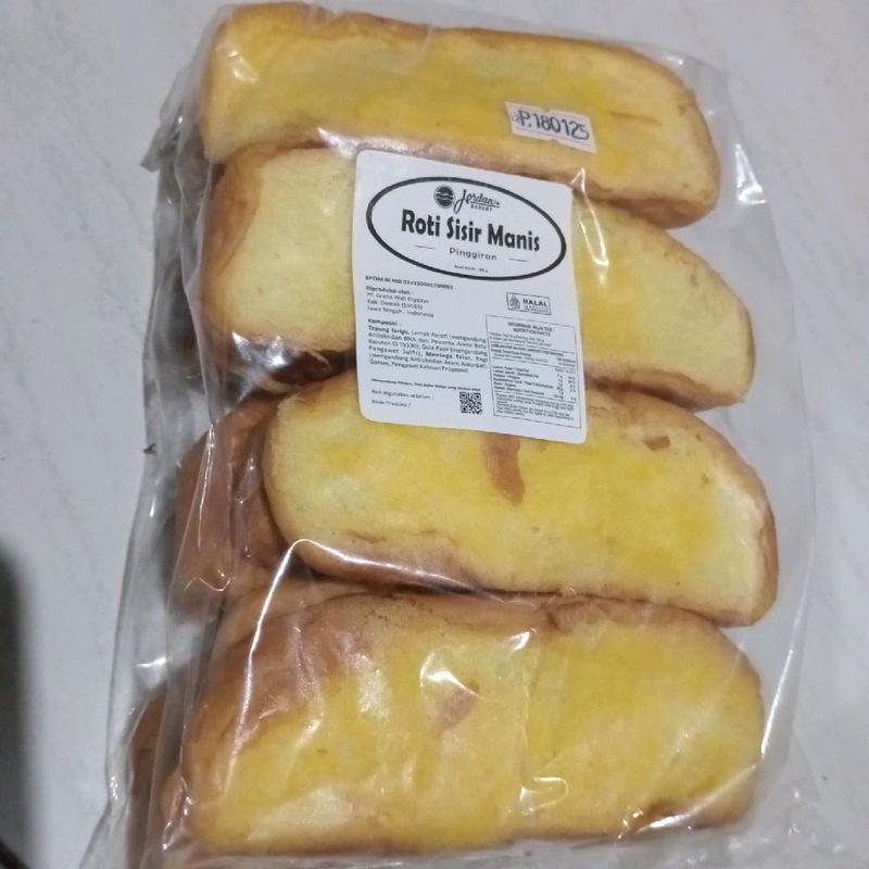 Roti sisir pinggiran manis jordan isi 12 1