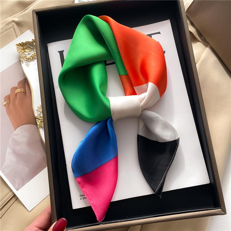 Khăn Quàng Cổ Vuông In Họa Tiết Cho Nữ, Khăn Lụa 70CM (27.55 Inch), Mô Phỏng Lụa, Tiếp Viên, Khăn Vuông Nhỏ, Khăn Choàng Văn Phòng Cho Nữ, Mới, WJ70FZS-44 Hoa Choàng Cổ Hoa Tai Women