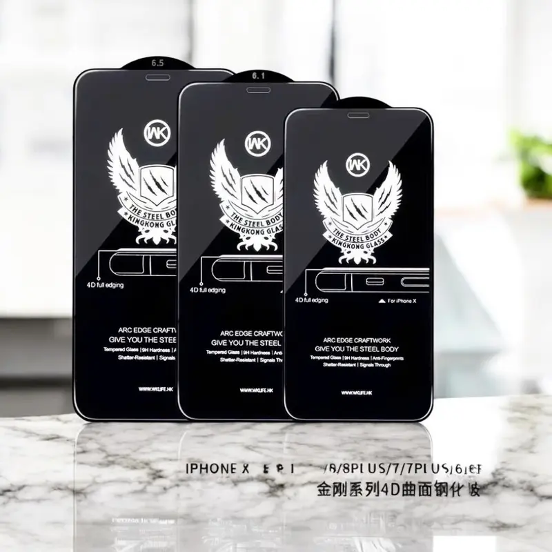 Combo Kính cường lực iphone chống nhìn trộm Kingkong đỏ tặng kèm bịch khăn lau màn hình 3