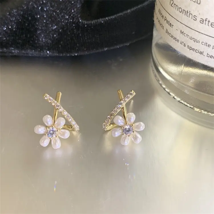 EMLYS.studio - ALLEGRA EARING - Anting Bunga Mewah Elegant 3