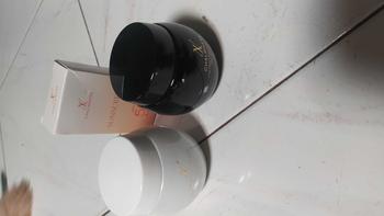 Product Review of CHALONESE Paket Skincare Sunscreen Cream Moisturizer BPOM ( Sunscreen SPF 50Pa+++ + Day & NIght Cream) Pelembab Wajah Anti-UV Facial Hitam from T**y 3