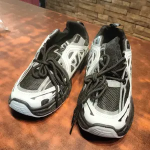 Keeping Sepatu Sneakers Pria Hitam Outdoor Sepatu Cowok Original Sepatu Jalan Keren Hiking Kekinian KSR729