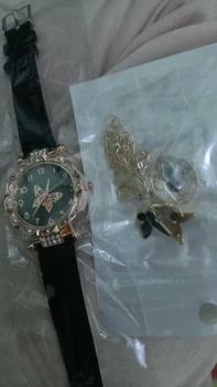 Product Review of 5PCS Jam Tangan Kuarsa Wanita Bergaya Berlian Berlian Kupu-kupu Dial PU Tali Kulit  Quartz Watches Kaca Set Perhiasan Kupu-kupu Gratis (Tanpa Kotak) from m**9 0