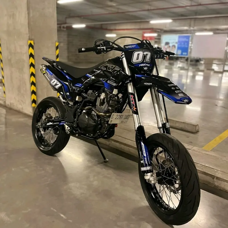 Decal CRF 150L Warna Biru Hitam Elegan Terbaru - Free Custom - Motorcycle 0