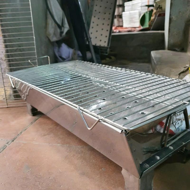  Bếp Nướng Inox 30-60-15cm   có chân Kèm Vỉ Tặng 2 Xiên Thịt 40cm Bếp Nướng Than Hoa Tiện Dụng Cho Gia Đình & Cắm Trại 