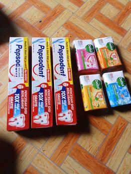 Product Review of paket mandi [ 3 pepsodent dan sabun batang free sikat gigi dalam kemasan] from A**a 0