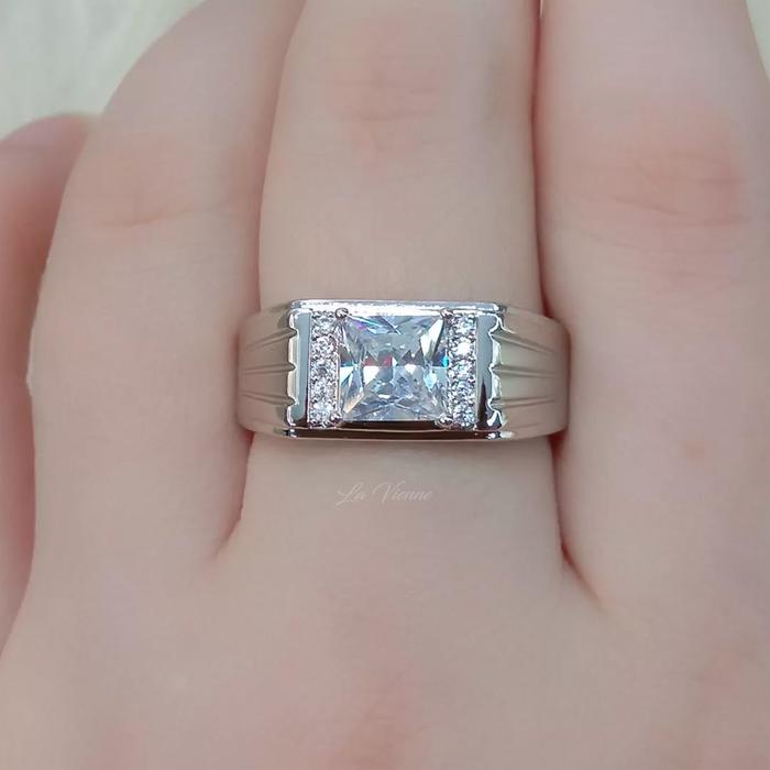Gambar [ Beli 2 Produk Apapun Gratis 1 ] La Vienne - Entense - Cincin Titanium Laki-laki - Perhiasan Laki - Laki  Kasual- Terbuat Dari Bahan Titanium Premium Anti Karat - Silver, 8 dari La Vienne_NEW Kab. Tangerang 2 Tokopedia