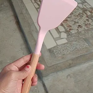 MOI Spatula Sutil Silikon FoodGrade Tahan Panas Tidak Mudah Meleleh Rekomedasi Untuk Peralatan Dapur dan Masak