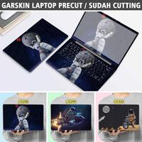 Gambar Precut Garskin Sticker Laptop Protector Kompatibel dengan HP Notebook Fullbody Bottom Bezel Palmrest Cover Cartoon Astronaut Katalog Gambar OS298 OS299 OS300 dari Oneskin Store Indonesia Kota Surabaya 2 Tokopedia