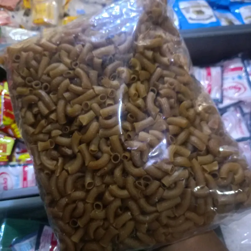 Makaroni hitam mentah 1kg topping seblak digoreng enak 4