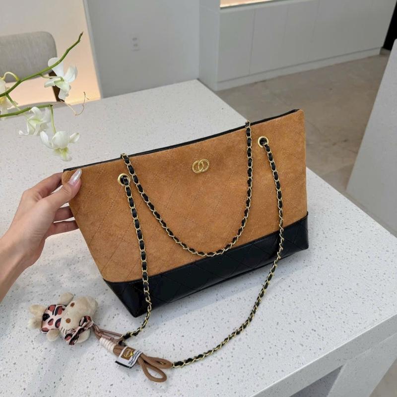 Tặng kèm charm mèo mẫu túi xách nữ da lộn đựng vừa a4 ipad kẹp nách đeo chéo sức chứa lớn phù hợp đi làm đi học đi chơi