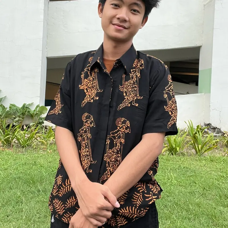 Kemeja pendek Batik wayang daun Rayon Pria Casual 1