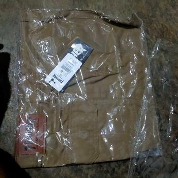 Product Review of PAKET HEMAT ( BELI 1 GRATIS 1 ) Celana Pendek Cargo Selutut Celana Pria from A**4 1