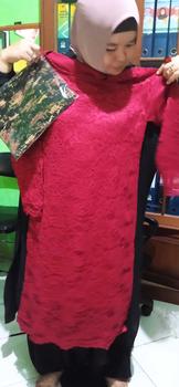 Product Review of Setelan Kebaya Brukat Tunik Modern Jumbo / Kebaya Wisuda / Kebaya Pesta Kondangan Baju Batik Tebal Brokat Dress Wanita Atasan set Panjang Lamaran  Mewah Remaja Dewasa from s**a l** w**e 0