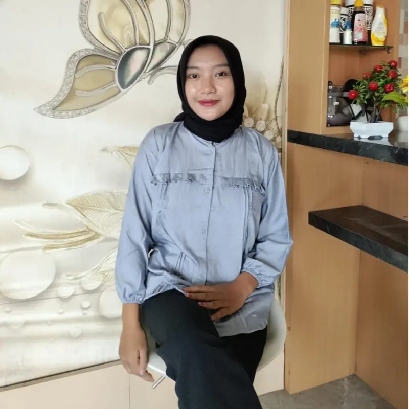 Shofia blouse shirt atasan kemeja Wanita rempel kancing terbaru 0