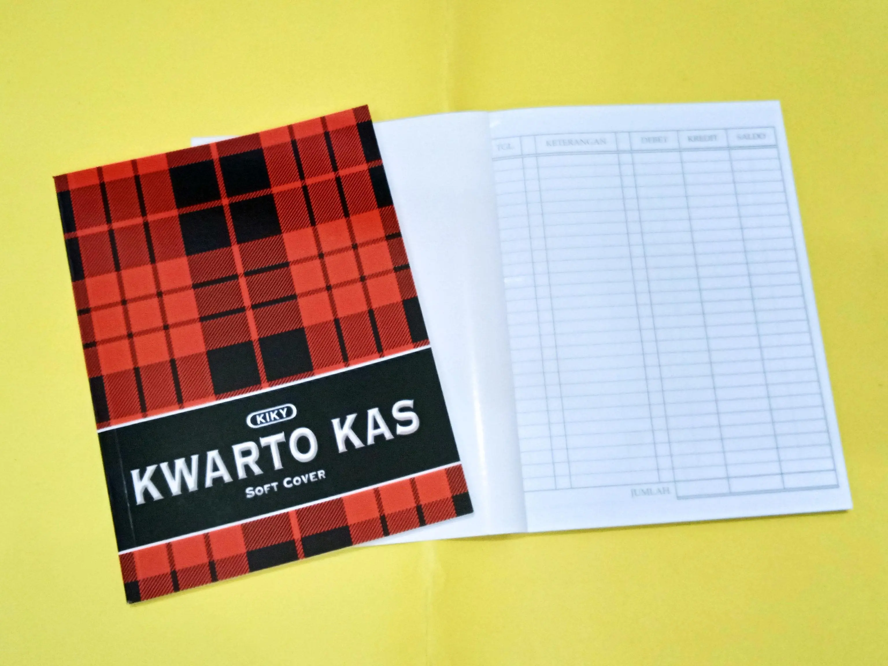 BUKU KAS KIKY QUARTO 3 KOLOM 100 SOFT COVER ( 1 PCS )