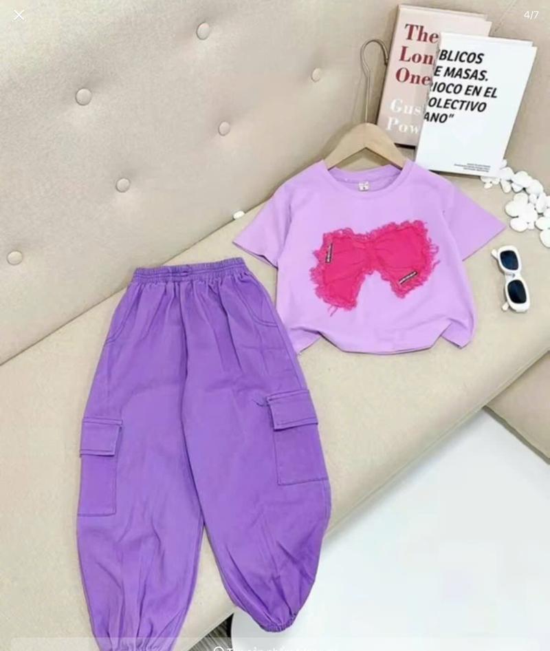 Product Introduction of combo 2 quần kaki ,bộ quần áo bé gái, quần  kaki túi hộp tôn dáng+  áo  croptop thêu nơ , bé gái 11-30kg , set đồ bé gái 4-14 tuổi,  , chất mềm mát, hàng may kĩ 7