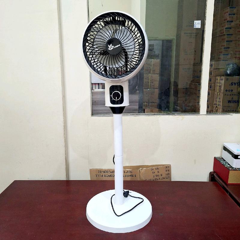 Kipas Angin Berdiri Miyoshi M 816 Ukuran 9 Inch 0