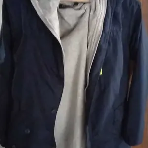 Elzanteri Apparel Jaket Wanita Sabrina Waterproof Anti Angin Nyaman Kekinian Outdoor Cewek Parka Dewasa Panjang Casual Fleece Bolak Balik Original Brand Sport