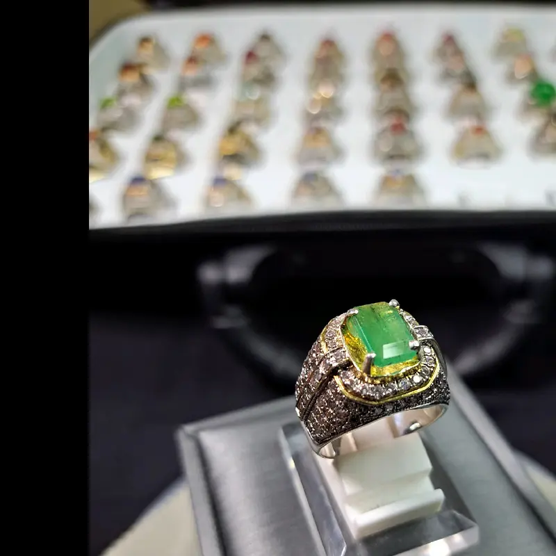 Natural Emerald Beryl                                            Zamrud Colombia 1.9 cts                                            Ring Perak 925 Model Tabur 4