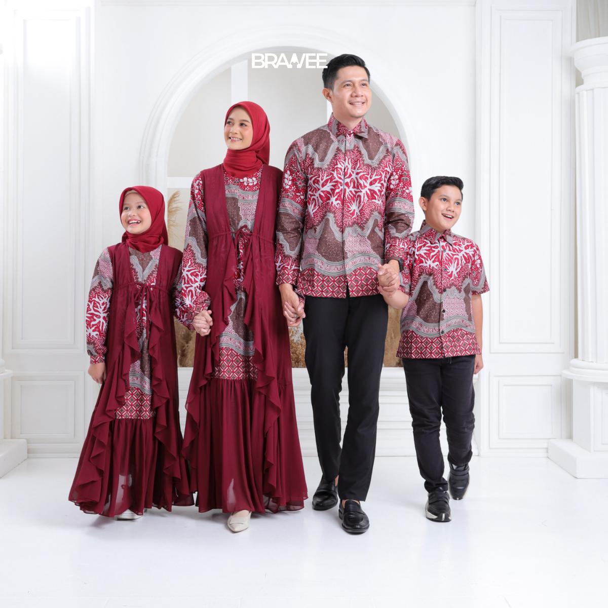 Sarimbit Batik Couple 2025 Baju Batik Couple Keluarga Maheswara Merah Sarimbit Batik Couple 2025 Baju Batik Couple Keluarga Maheswara Merah