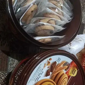 BIskitop Emoji Timba Rasa Coklat 250gr untuk snak lebaran hampers parcel