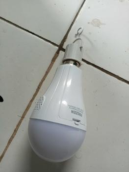 Product Review of [MAX] Lampu LED Emergency 30W / Lampu Magic Bohlam Abulb 30 Watt / Lampu Pasar Malam from J**n 0