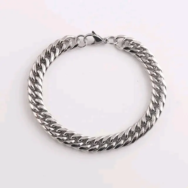 Gelang rantai titanium antikarat anti pudar pria macho