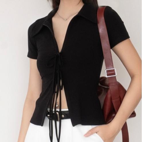 Áo thun nữ cotton form ôm cổ sơ mi phối dây kéo hai đầu kèm dây nơ phá cách Noiree - NA472