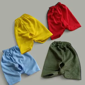 celana pendek untuk hewan monyet peliharaan dengan berbagai warna dan ukuran