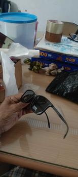Product Review of TERLARISSSS Kacamata Hitam Pria Wanita Kacamata Gaya pria keren A1216 Lensa polarized UV 400 COD Eyewear Sunglasses from L** W** 3