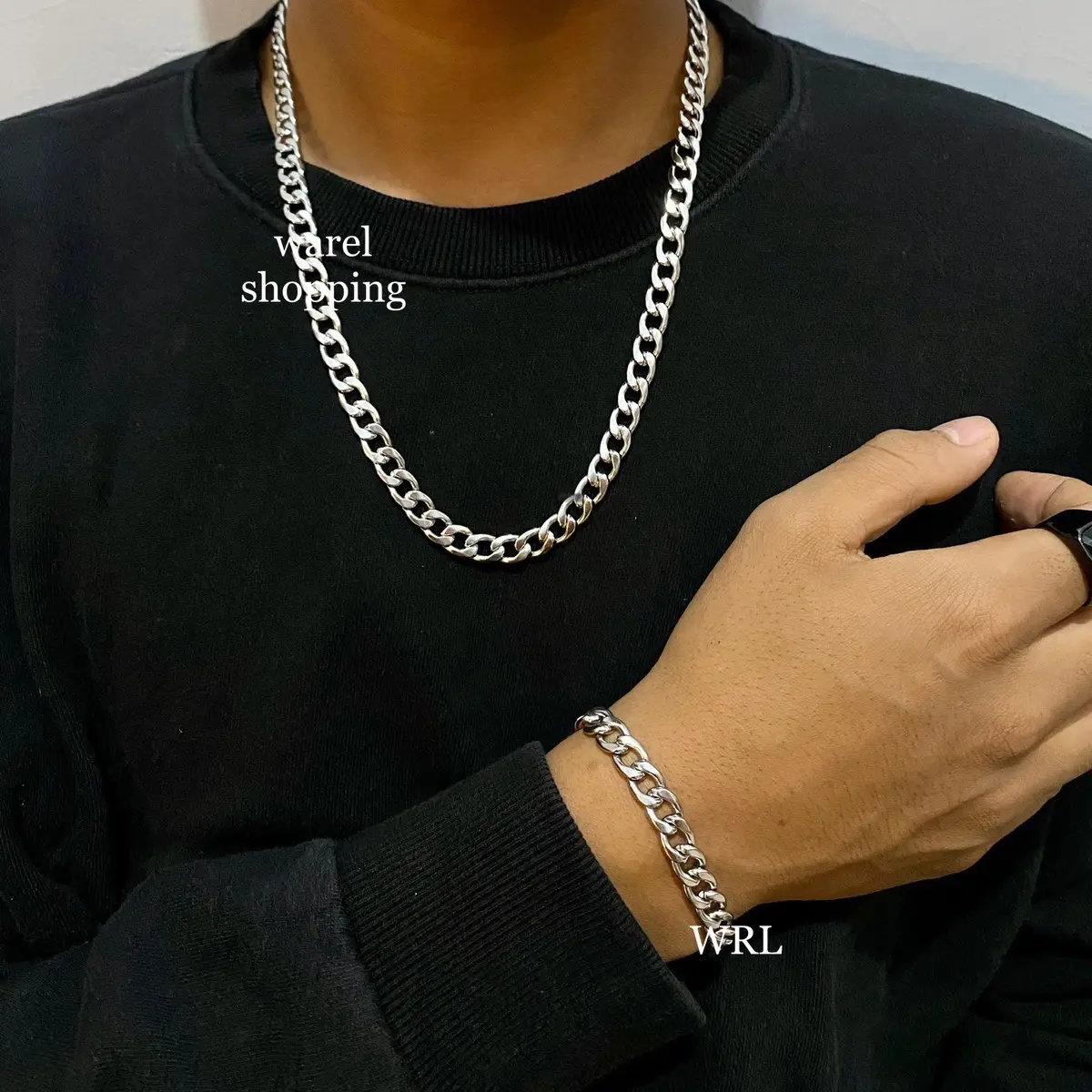 SATU SET KALUNG DAN GELANG Paket Hemat titanium 316L silver pria dan wanita Viral anti karat dan anti luntur asli