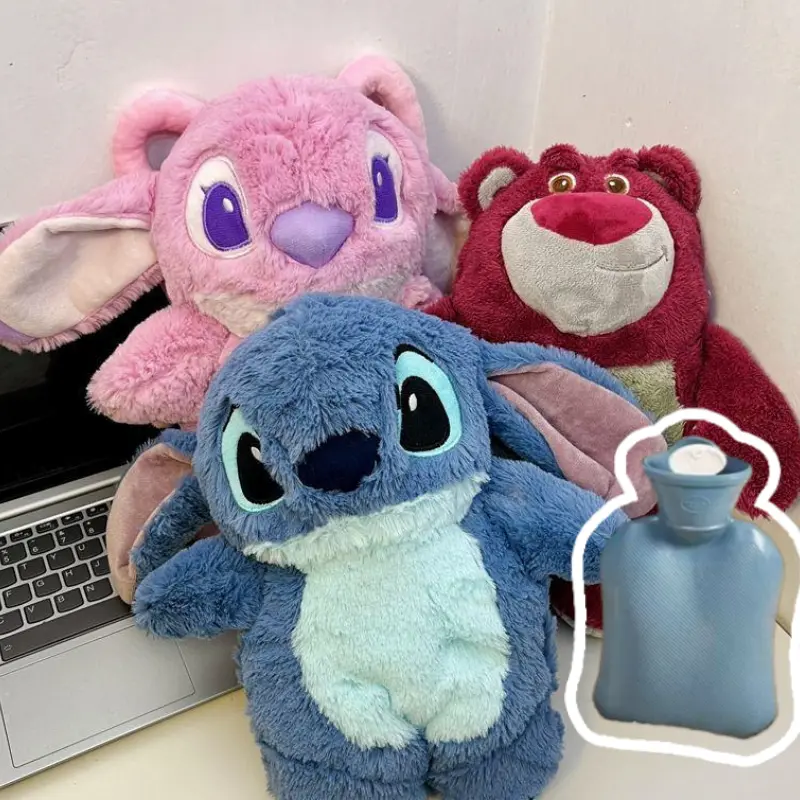 Stitchสติทช์กระเป๋าน้ำร้อน Angleแอนจี Lotso ดีไซน์การ์ตูนตุ๊กตาน่ารักสำหรับเด็กผู้หญิง ฉีดน้ำ กระเป๋าน้ำอุ่น เหมาะสำหรับฤดูหนาว ผ้าพลัฌและอบอุ่น หน้าท้อง เพื่อบรรเทาอาการปวดประจําเดือน และอุ่นท้อง ขายร้อน ขวด