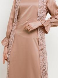 Gambar FAME - Gamis Wanita Panjang Detail Panel Lace Milo - 9911109 - XL dari FAME Official Kota Surabaya 3 Tokopedia