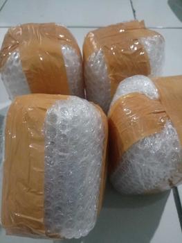 Product Review of Paket Castangel,kacang,nastar,bola² susu from D**e 1