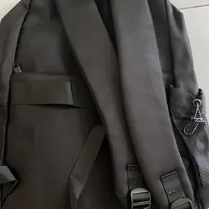 FLATE Tas Sekolah Perempuan SMP SMA  Tas Ransel Ringan untuk Sekolah & Kuliah