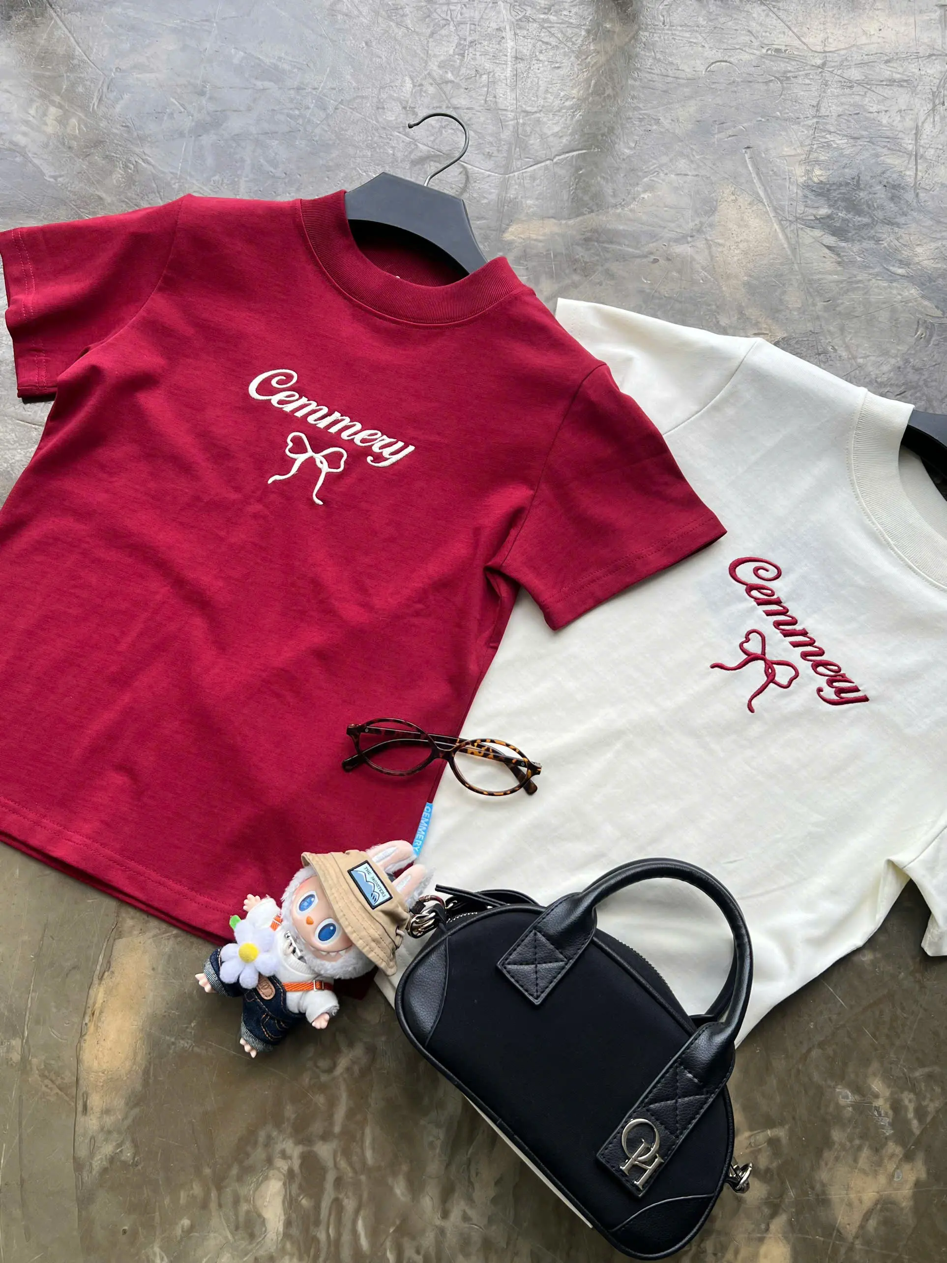 Áo Baby Tee CEMMERY Local Brand Chính Hãng Ribbon Baby Tee 2 Màu Cổ Cao Nữ Women Top Cổ Tròn | BigBuy360 - bigbuy360.vn Áo Baby Tee CEMMERY Local Brand Chính Hãng Ribbon Baby Tee 2 Màu Cổ Cao Nữ Women Top Cổ Tròn | BigBuy360 - bigbuy360.vn