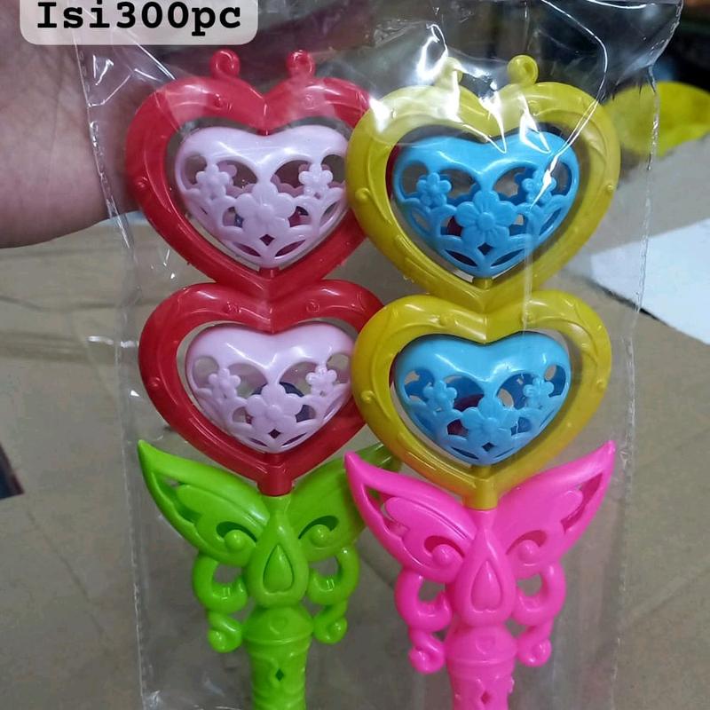 Mainan Pegangan Kerincingan Bayi Karakter Set isi 2 Toys 3