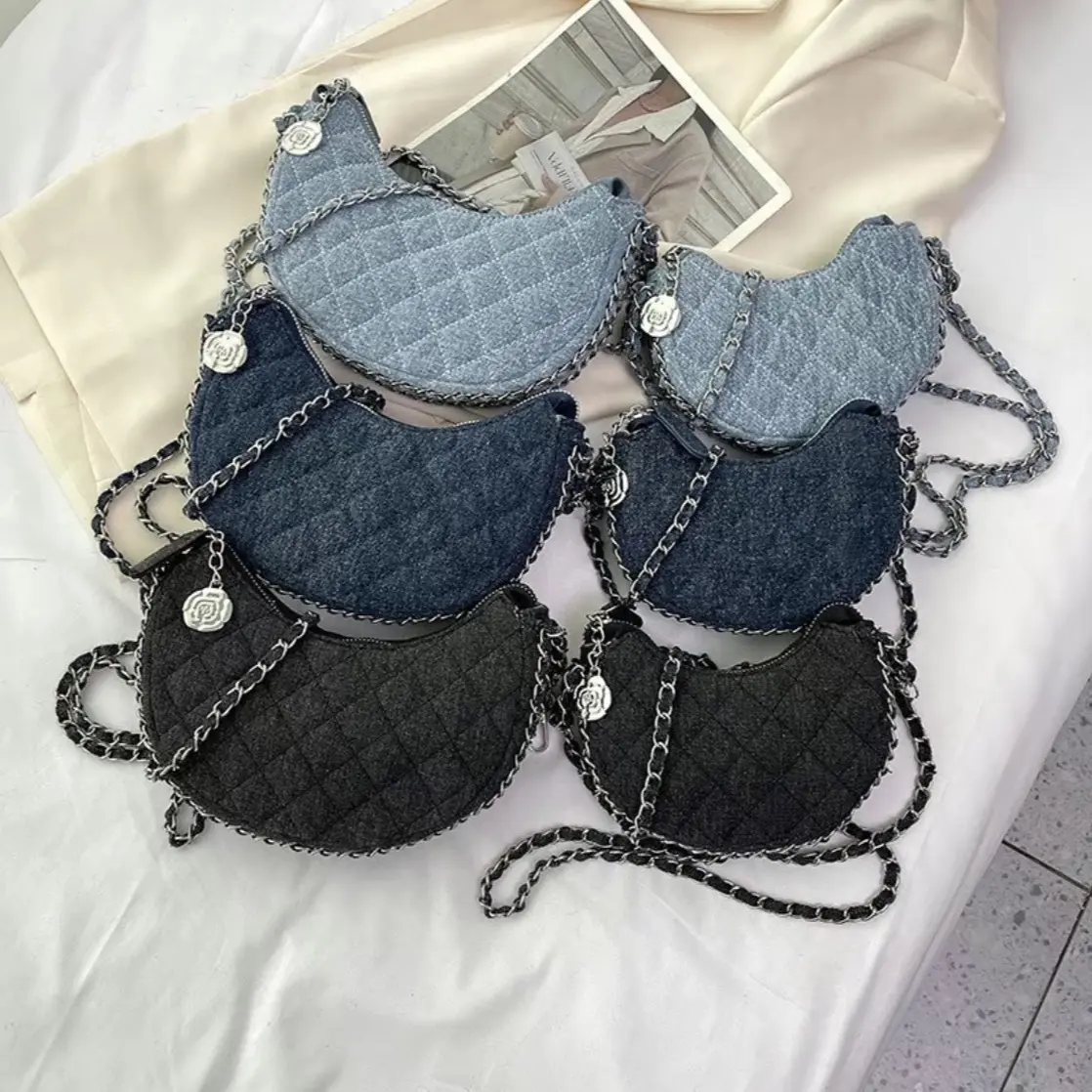 Tas slempang wanita - Greta bag size medium