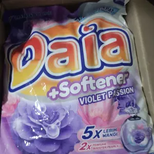 Daia Detergen Bubuk Violet Passion 4kg