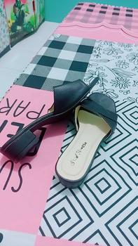Product Review of SANDAL WANITA HAK TAHU 3CM TERBARU MODEL ELEGAN REKOMENDASI UNTUK WANITA TREN DAN KEKINIAN Hitam from i**1 0