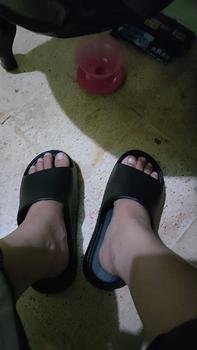 Product Review of Sandal Slip On Bahan Karet Anti Licin Ringan Korean Style Terbaru from n**a T**a 0