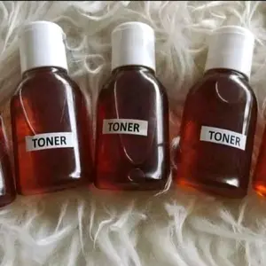 3pcs  toner 30ml pembersih wajah Berminyak Kotoran Komedo Kering Mengencangkan Mencerahkan